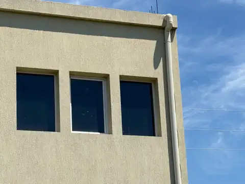 AVENIDA  520 entre calle 148 y calle 149