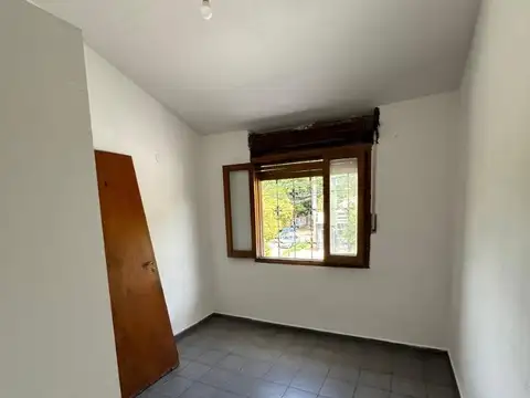 SE ALQUILA DEPARTAMENTO 1 HAB PLANTA ALTA BARRIO JARDIN