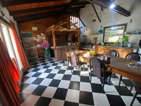 Los mirlos e/ Los perales y Los mimbres , Piso 0