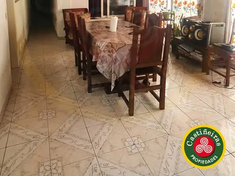 Casa en Venta en Lomas De Zamora, USD 195.000