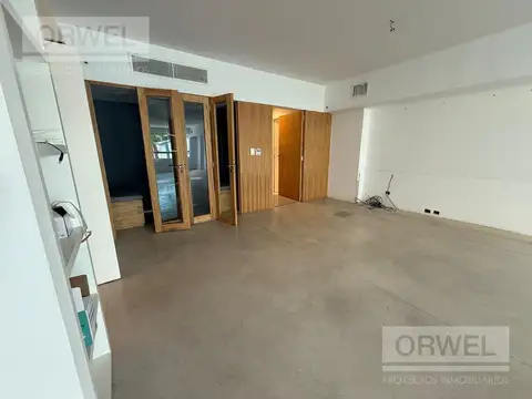 Oficina en Alquiler 8 años