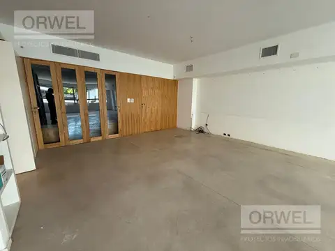 Oficina en Alquiler al Este