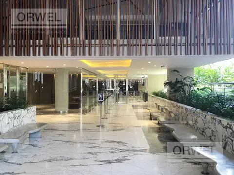 Oficina en Liberateur! 105 m2. 1 cochera. Imagen corporativa. Cochera. Seg 24 hs.