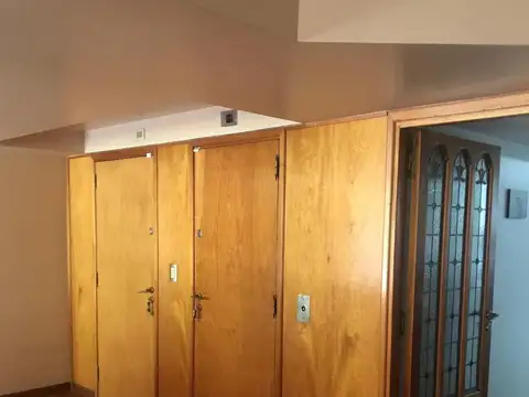 Departamento 5 ambientes con 3 baños