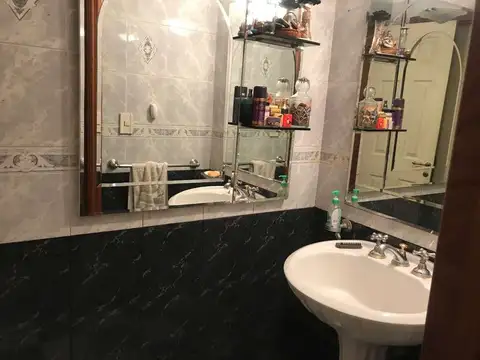 Casa en Venta en Flores, USD 595.000