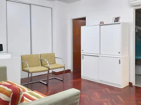Venta Departamento. 2 amb. / Consultorio Odontológico.