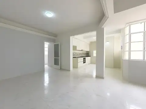 Departamento de tres ambiente en venta en Recoleta