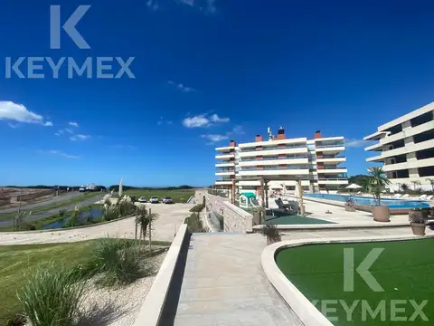 Villarobles, Barrio Albatros,  Pinamar