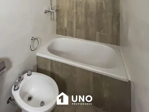 Urquiza 2000, Piso 01