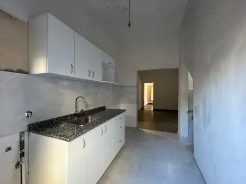 Depto Tipo Casa en Venta en Centro, USD 78.000