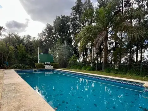 Casa 5 ambientes con 4 baños