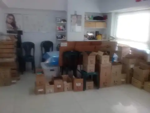 Oficina en Venta con 1 cochera