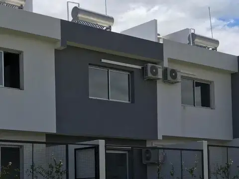 VENTA Duplex Piedmont Av. Aguada de Pueyrredón