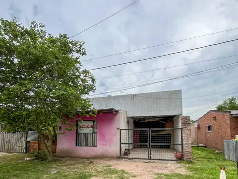 CASA EN VENTA. Margarita Belén Chaco. Zona urbana.