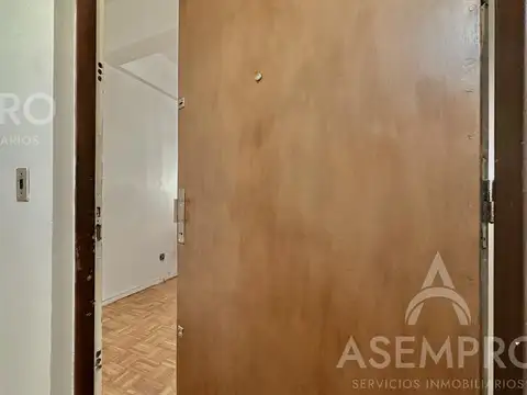 Oficina 3 ambientes con 1 baño