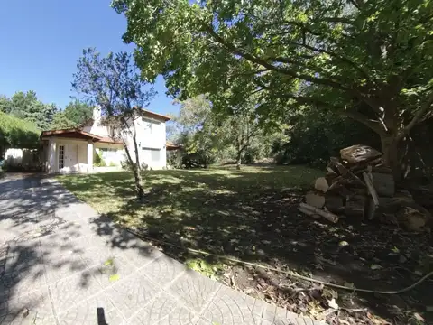 Casa en Alquiler de 4 dormitorios