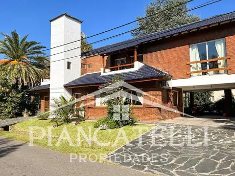 VENTA DE CASA EN BANCO PROVINCIA EN 2 LOTES