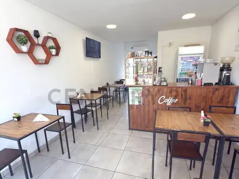 Castelli 200, Piso 0