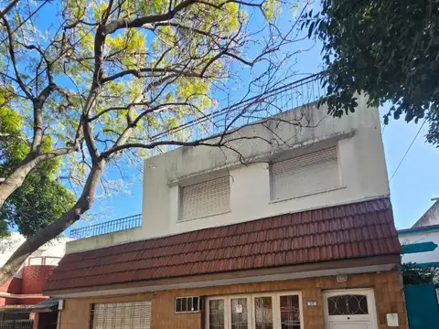 PH 4 ambientes 145m2 entrada independiente terraza