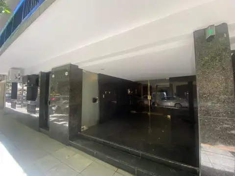 Montevideo 1700, Piso 3