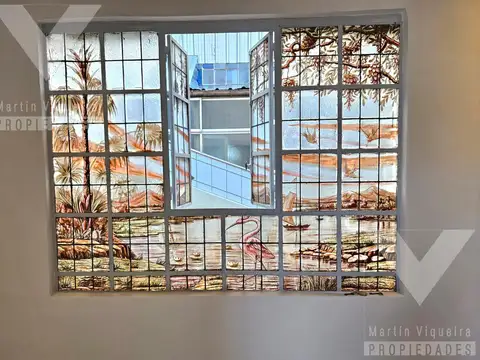 PALERMO: PH refaccionado a nuevo. Balcon y terraza propia. Sin expensas