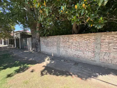 Terreno en Venta, FOT 1,1