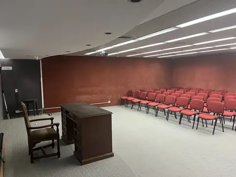 Edificio completo de oficinas, ex Consejo Profesional de Ciencias Economicas