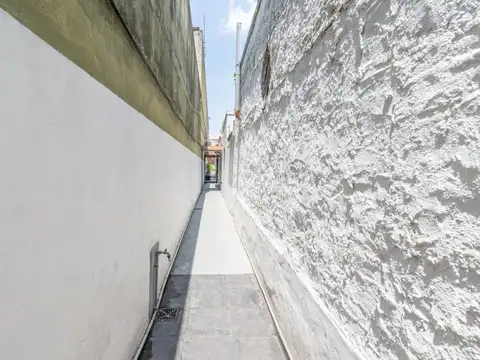 Depto Tipo Casa en Venta en Villa Pueyrredon, USD 290.000