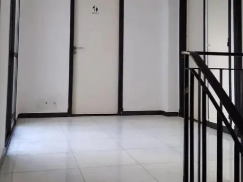 Depto Tipo Casa en Venta de 5 ambientes