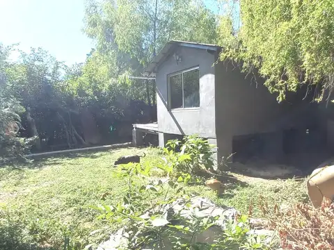 Casa en venta sobre lote de 1400 m2 - 1ra seccion de islas delta - Tigre