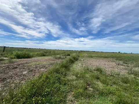 Terreno en Venta 4  mts Fondo