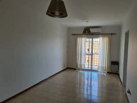 Departamento en Venta en Adrogue, USD 110.000