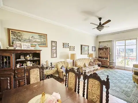 Departamento 4 ambientes Semipiso frente Dependencia balcón lavadero Luminoso en Palermo