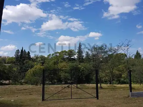 Cerca de C.Lavalle , Piso 0