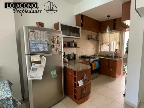 Departamento 3 ambientes con 2 baños