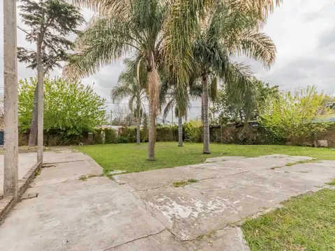 Terreno en Venta 33  mts Fondo