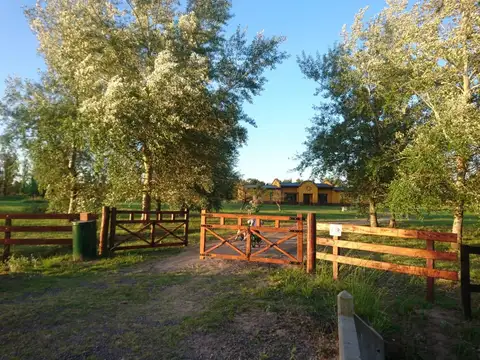 Casa en venta, Benquerencia Farm Club