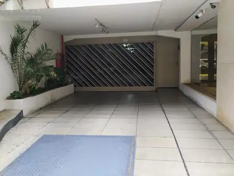 Cochera OPRTUNIDAD en Amenabar entre Juramento y Echeverría