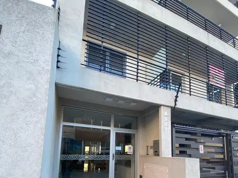 Departamento en Alquiler en Caseros, $ 500.000