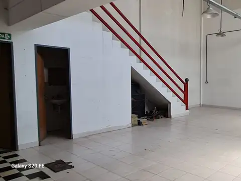 Galpon en Venta en Caseros, USD 170.000