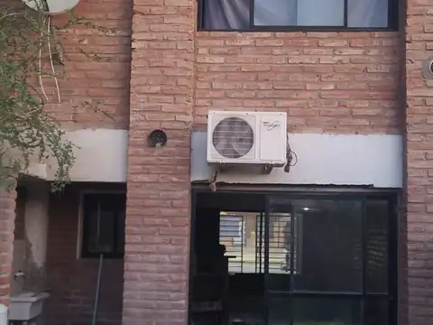Depto Tipo Casa en Venta de 4 ambientes