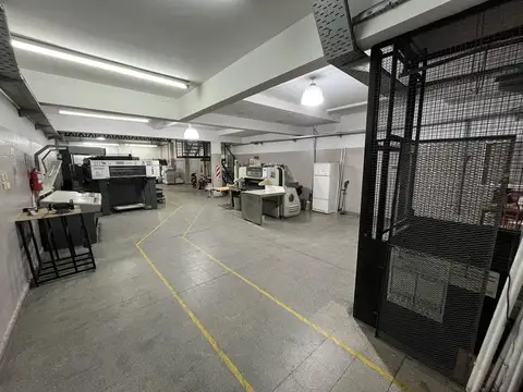 Galpon en Venta 8  mts Frente