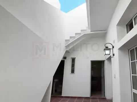 Depto Tipo Casa en Venta de 1 dormitorio