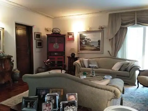 Casa 5 ambientes con 5 baños