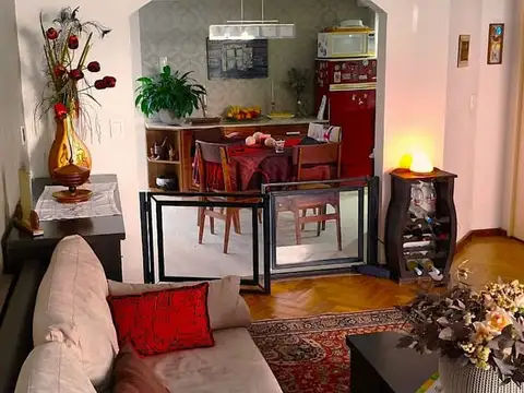 Depto Tipo Casa en Venta de 4 ambientes