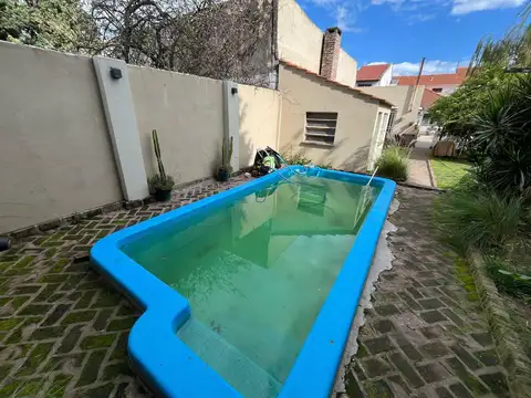 Casa 7 ambientes con 3 baños