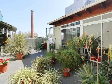 Depto Tipo Casa en Venta de 4 ambientes