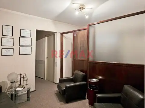 Oficina en Venta 57 años