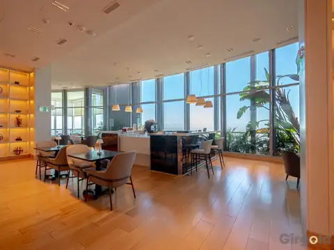 Venta departamento 3 ambientes en Puerto Madero con cochera