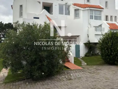 Oportunidad en venta de casa en Brava, Punta del Este.